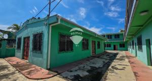 EDIFICIO DE DOS NIVELES EN VENTA EN LOURDES